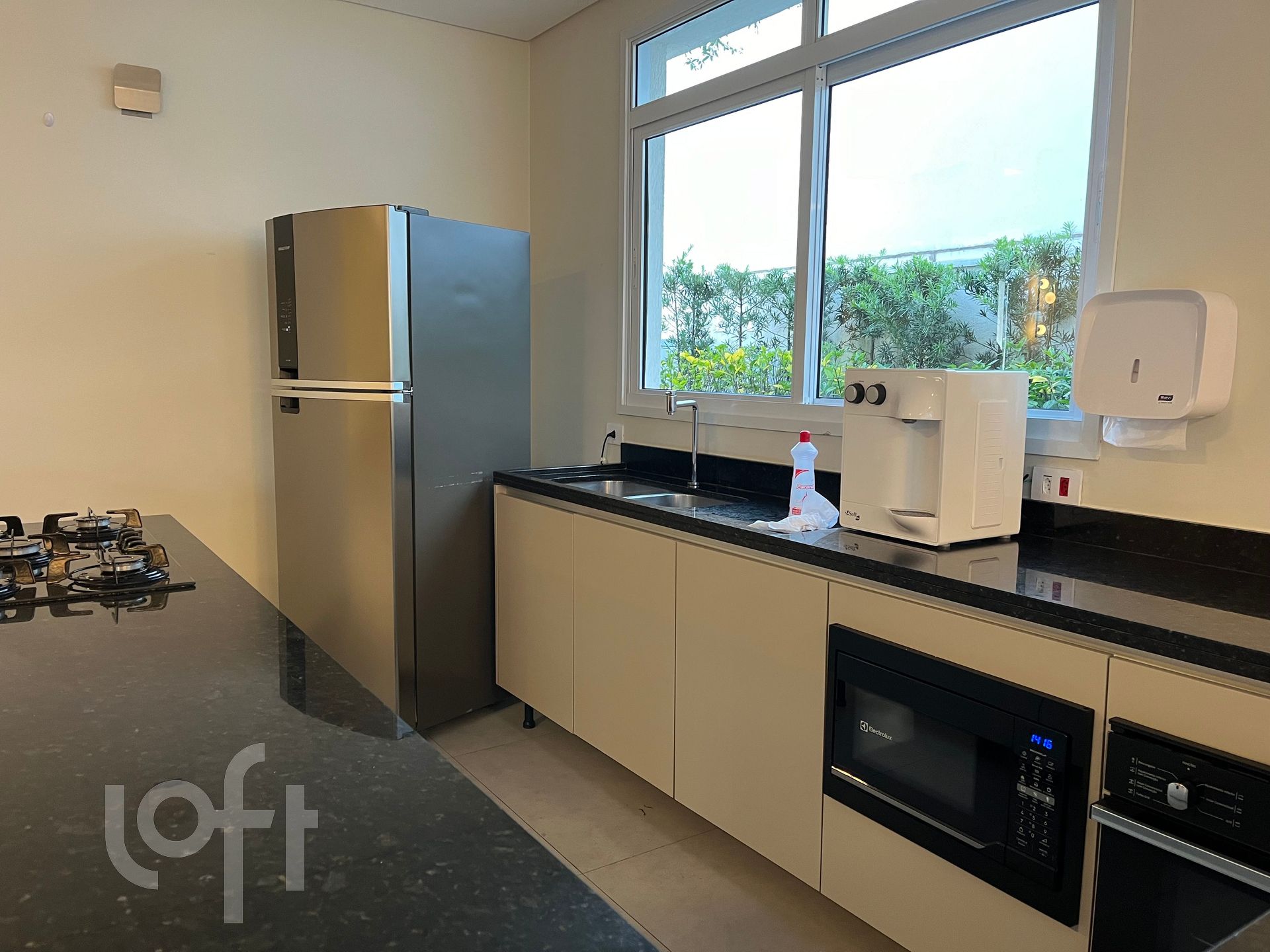 Apartamento à venda com 2 quartos, 66m² - Foto 19