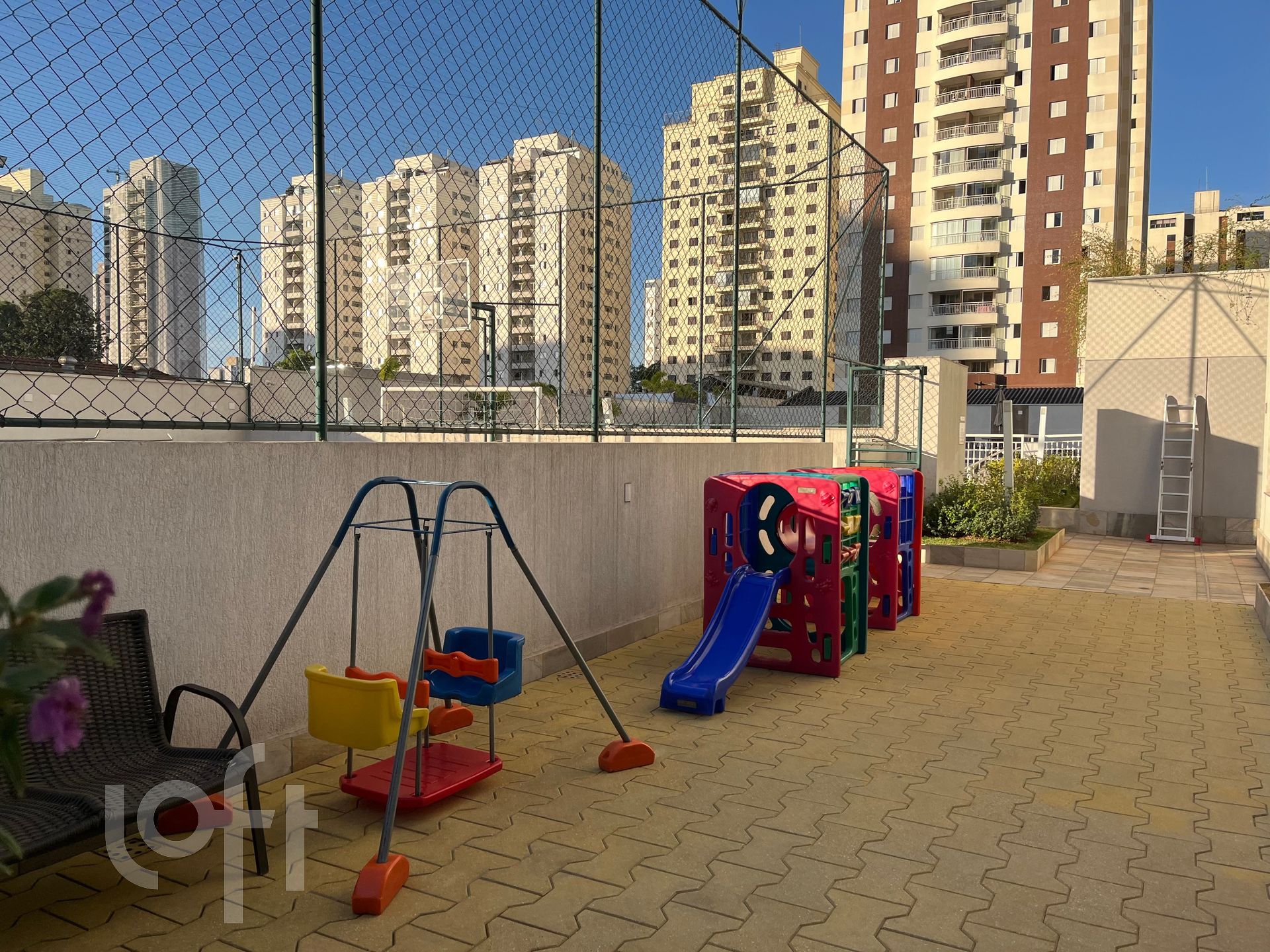 Apartamento à venda com 2 quartos, 66m² - Foto 28