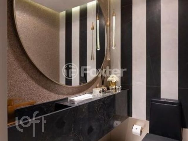 Apartamento com 227m², 3 dormitórios, 3 suítes, 4 vagas, Rio Branco em Porto Alegre