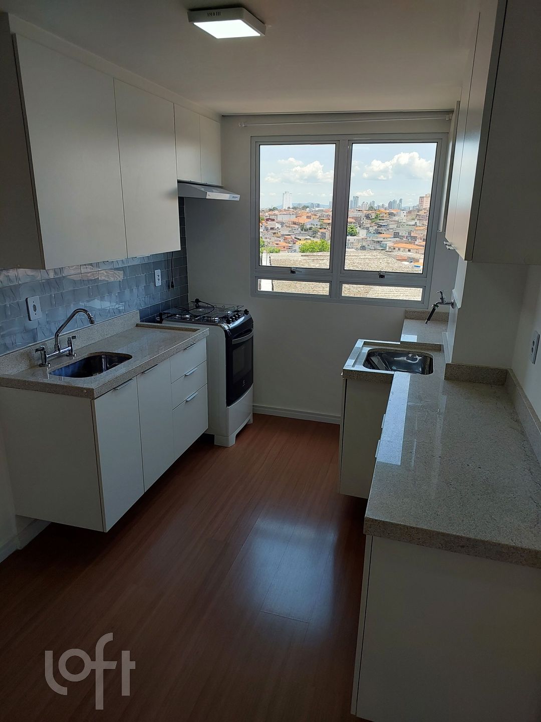 Apartamento à venda com 2 quartos, 45m² - Foto 11