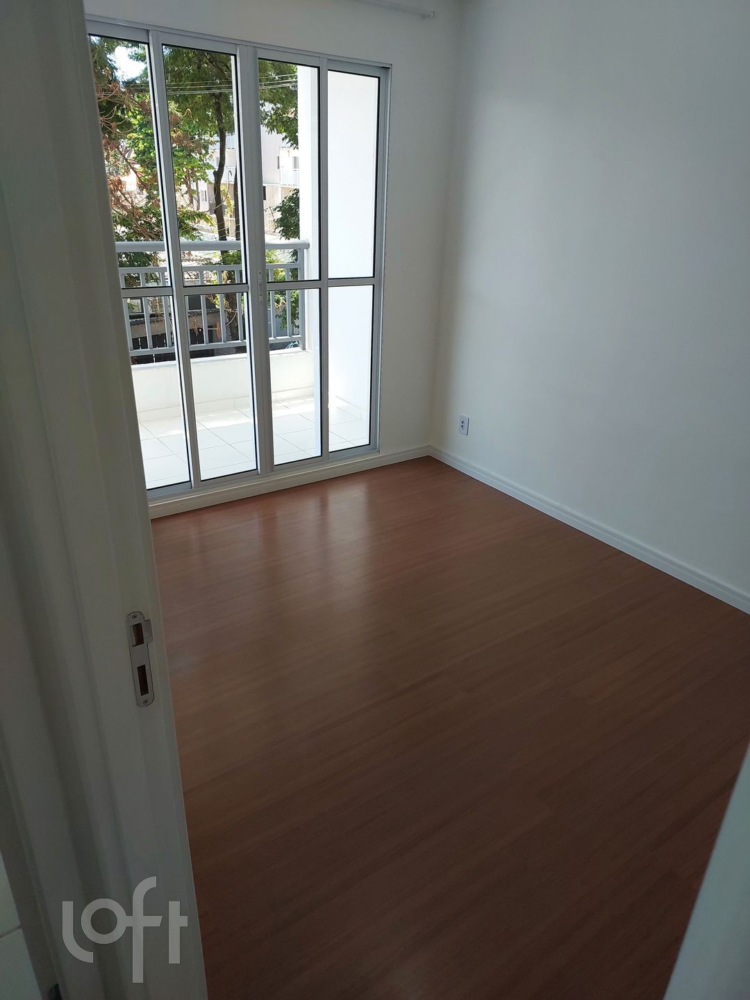 Apartamento à venda com 2 quartos, 45m² - Foto 1