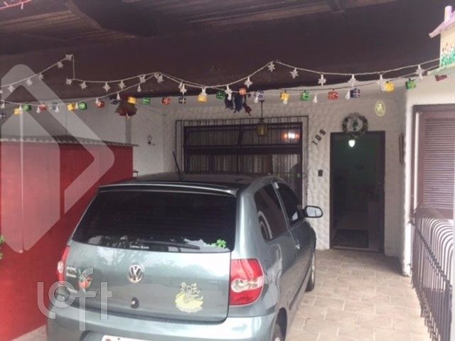 Casa com 169m², 3 dormitórios, 3 vagas, Chácara das Pedras em Porto Alegre