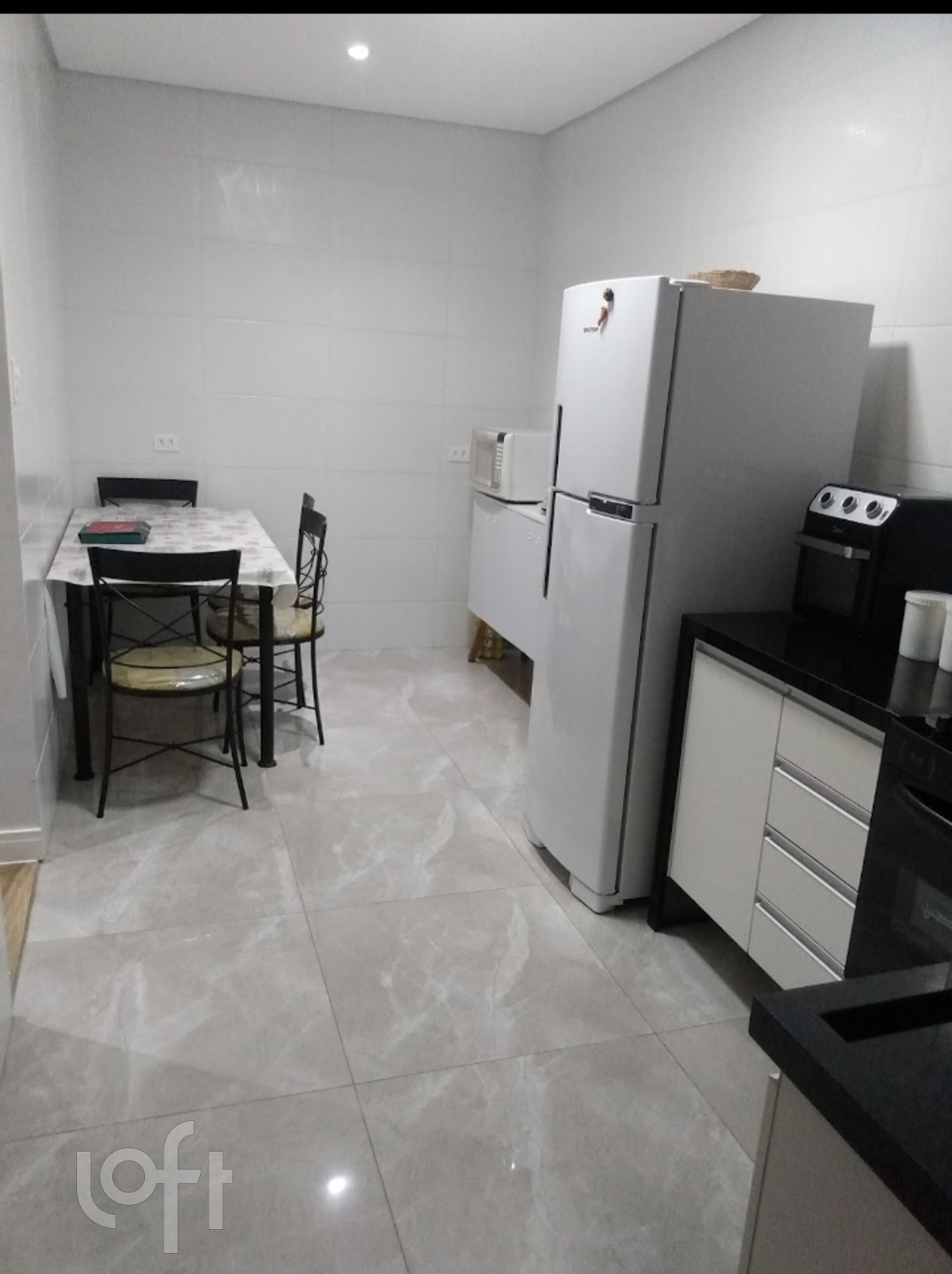 Casa à venda com 2 quartos, 100m² - Foto 3