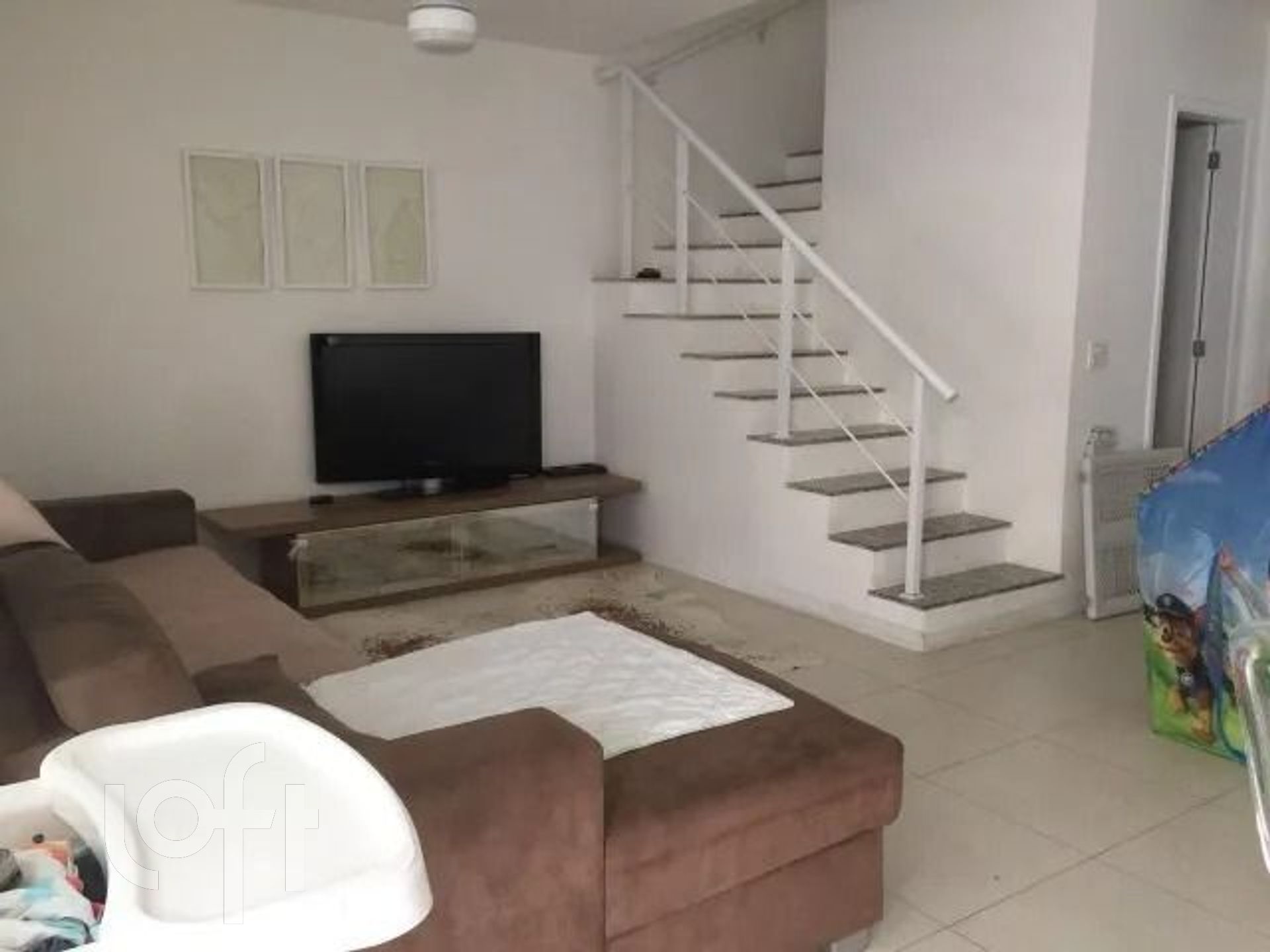 Casa à venda em Recreio dos Bandeirantes com 200 m², 5 quartos, 1 suíte, 3 vagas