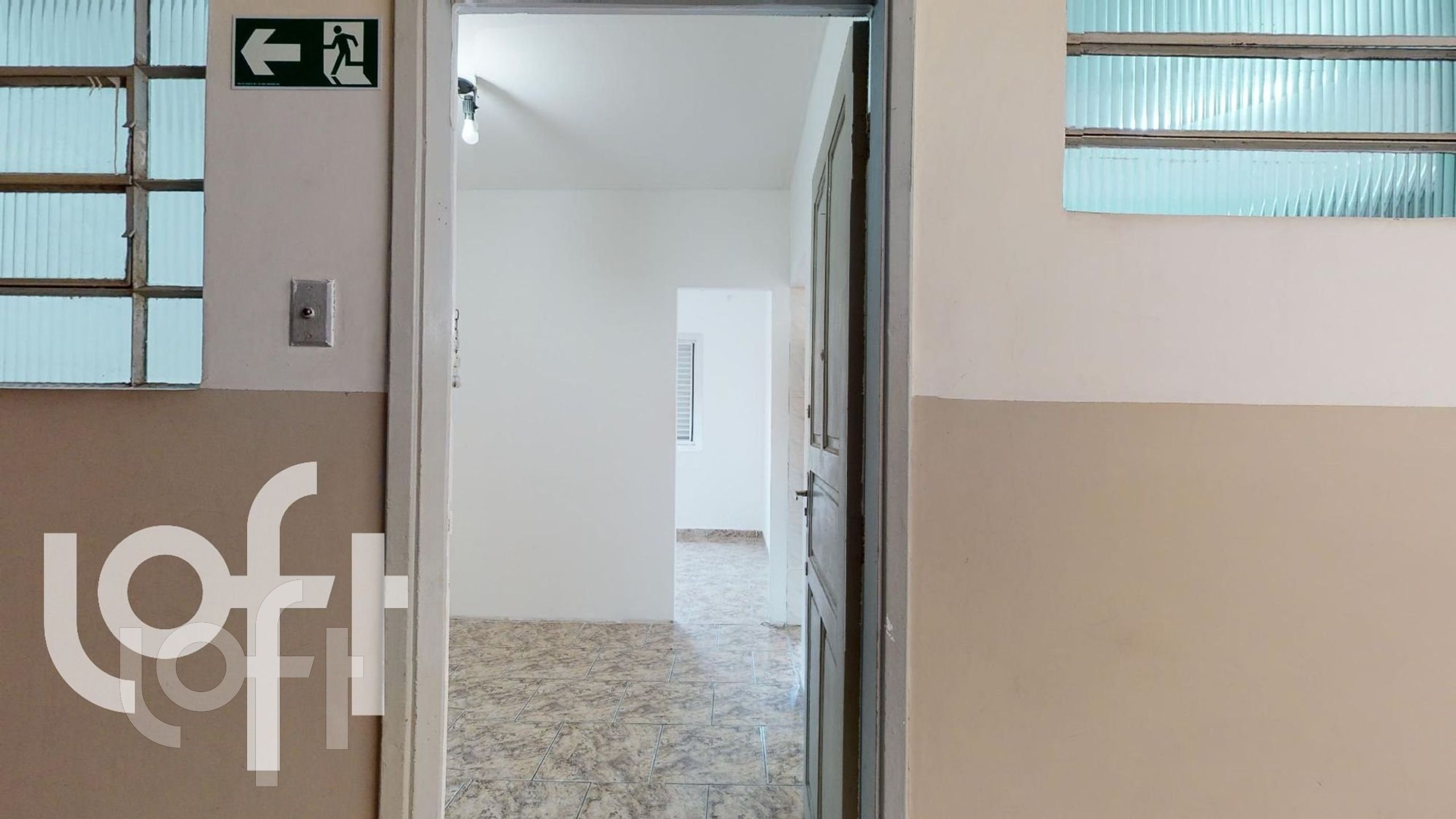 Apartamento à venda com 1 quarto, 36m² - Foto 6