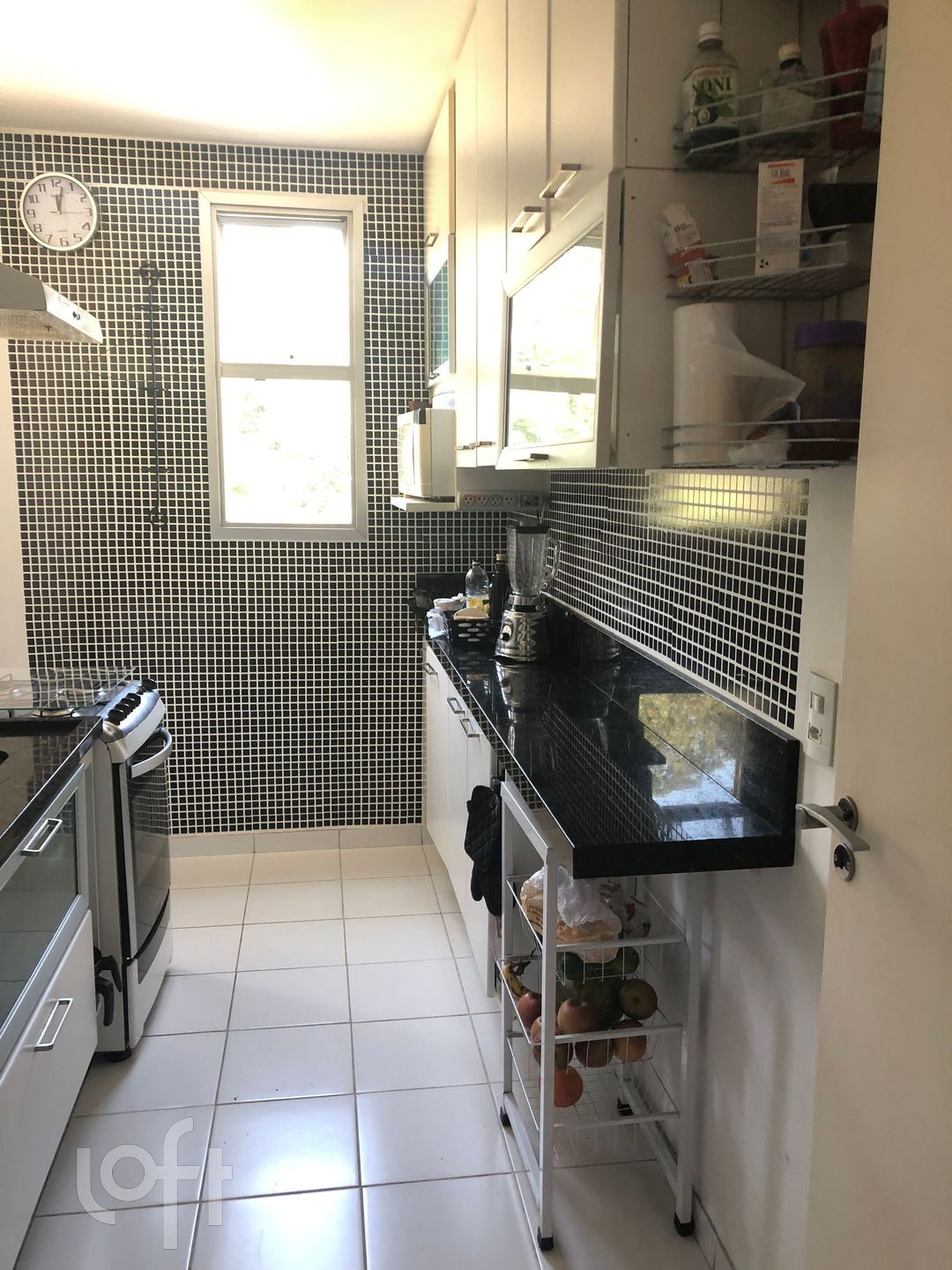 Apartamento à venda com 2 quartos, 64m² - Foto 15