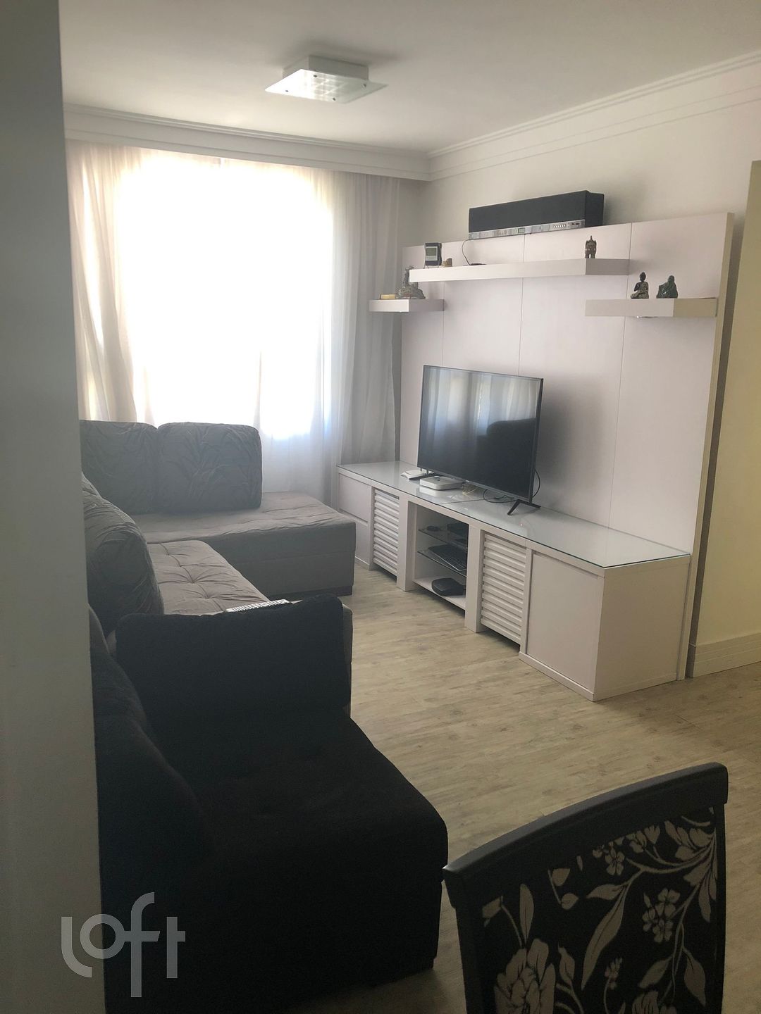 Apartamento à venda com 2 quartos, 64m² - Foto 1