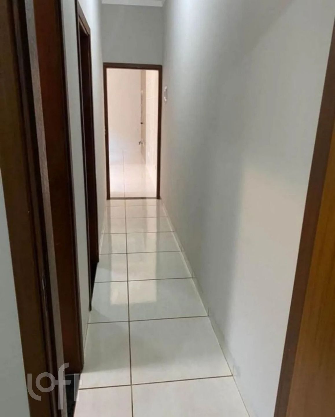 Casa à venda com 2 quartos, 90m² - Foto 5