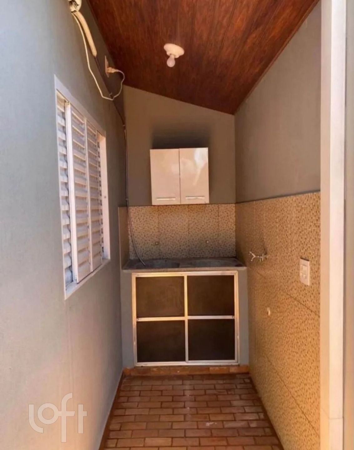 Casa à venda com 2 quartos, 90m² - Foto 7