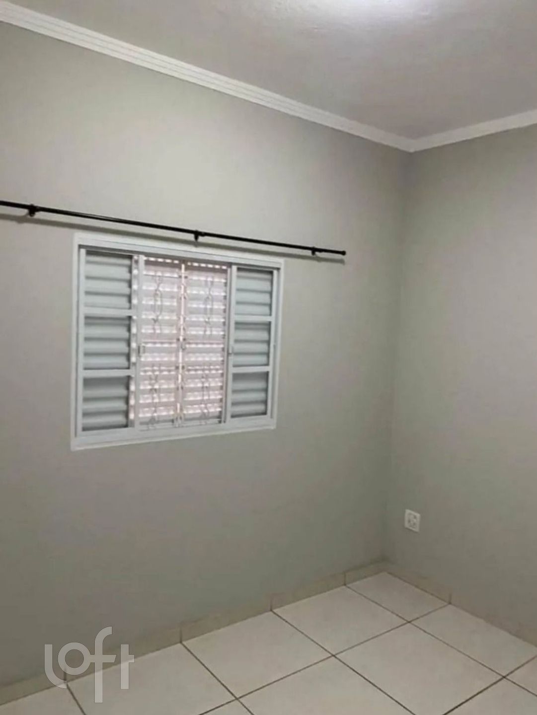 Casa à venda com 2 quartos, 90m² - Foto 3