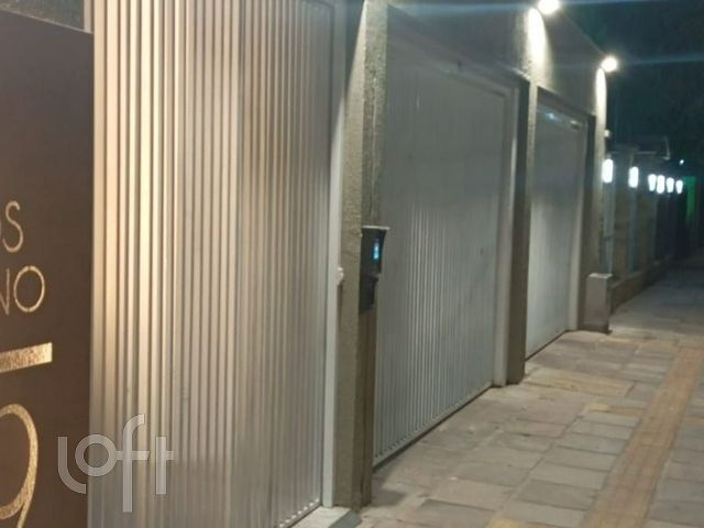 Apartamento com 71m², 2 dormitórios, 1 suíte, 1 vaga, Menino Deus em Porto Alegre