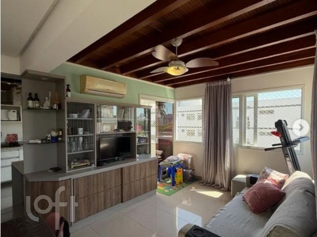 Apartamento com 71m², 2 dormitórios, 1 suíte, 1 vaga, Menino Deus em Porto Alegre