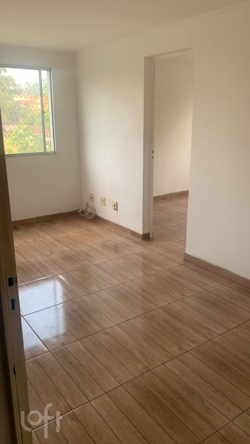 Apartamento à venda com 2 quartos, 45m² - Foto 2