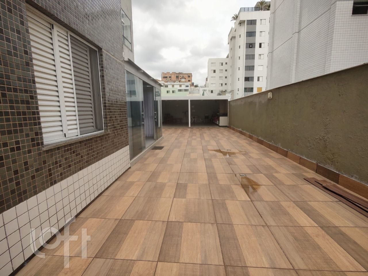 Apartamento à venda com 3 quartos, 181m² - Foto 19