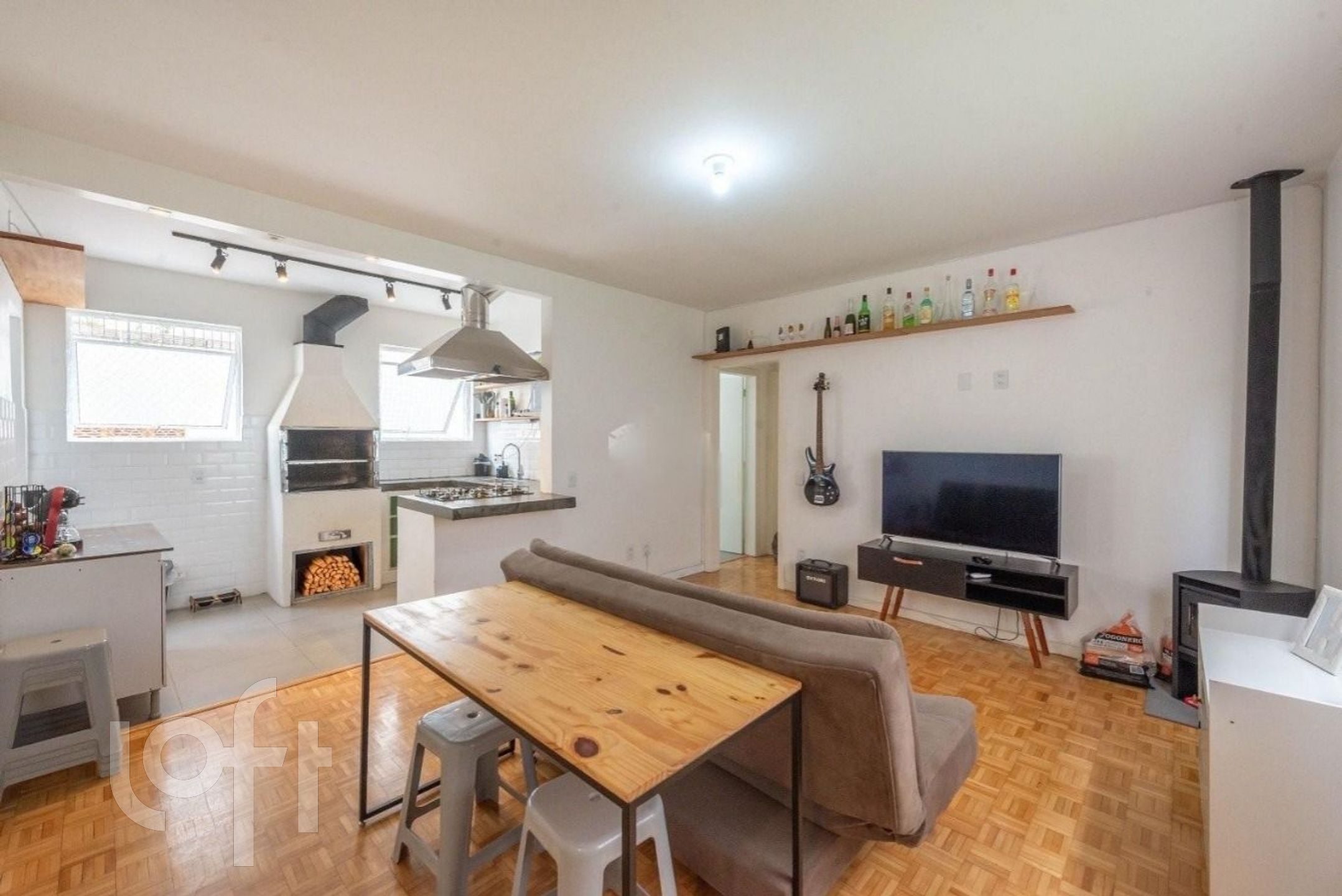 Apartamento com 74m², 2 dormitórios, 1 vaga, Rio Branco em Porto Alegre