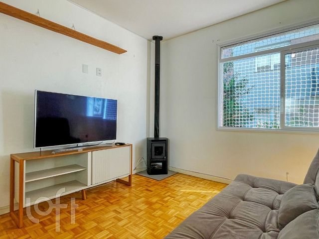 Apartamento com 74m², 2 dormitórios, 1 vaga, Rio Branco em Porto Alegre