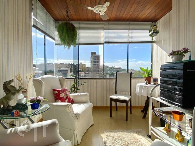 Apartamento com 131m², 3 dormitórios, 1 vaga, Cristo Redentor em Porto Alegre