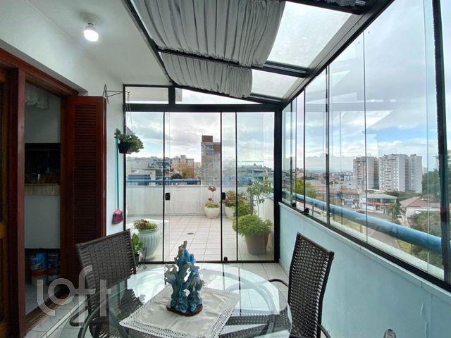 Apartamento com 131m², 3 dormitórios, 1 vaga, Cristo Redentor em Porto Alegre