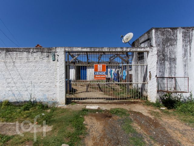 Casa com 120m², 4 dormitórios no bairro Harmonia em Canoas para Comprar