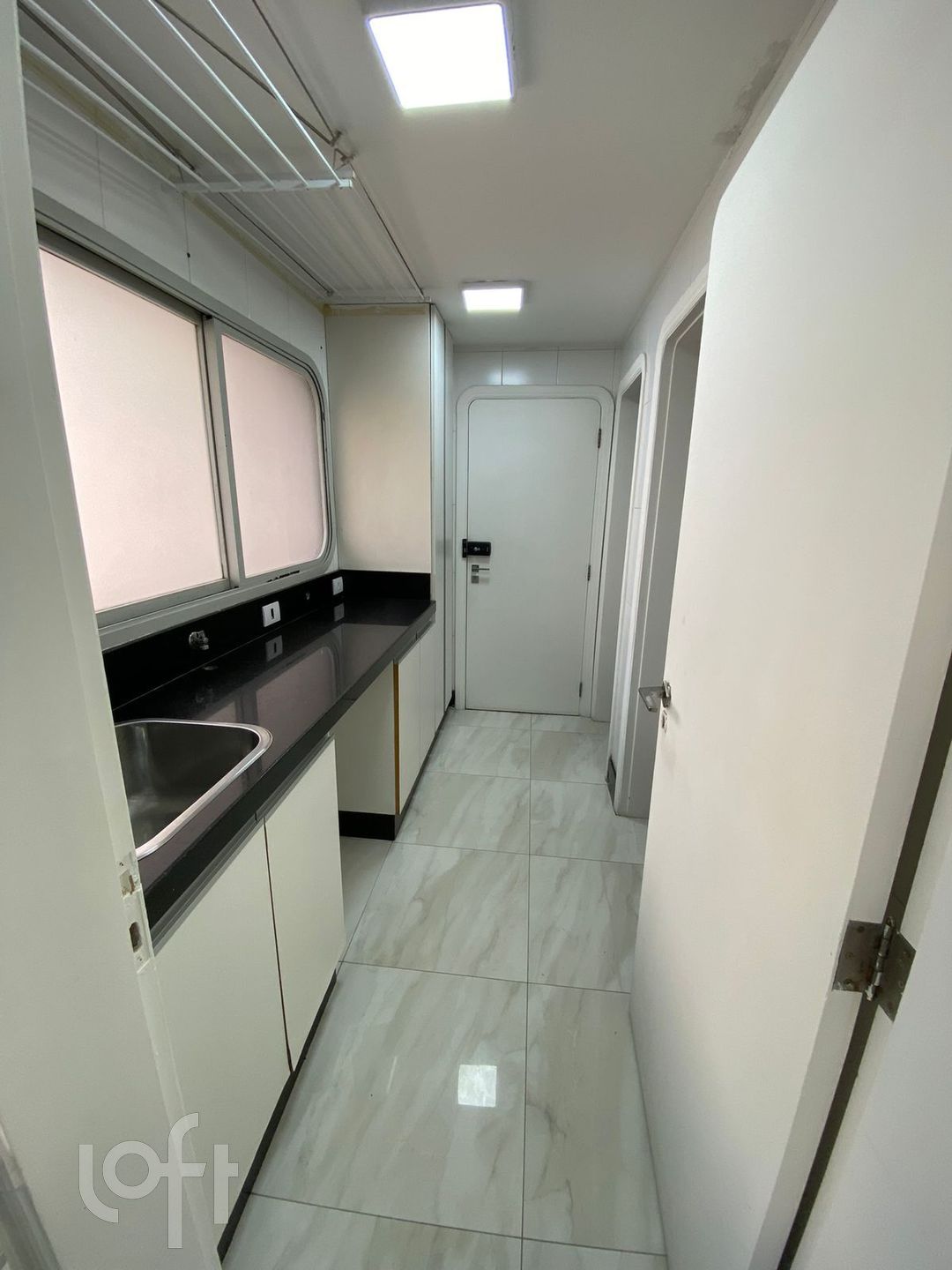 Apartamento à venda com 4 quartos, 234m² - Foto 16