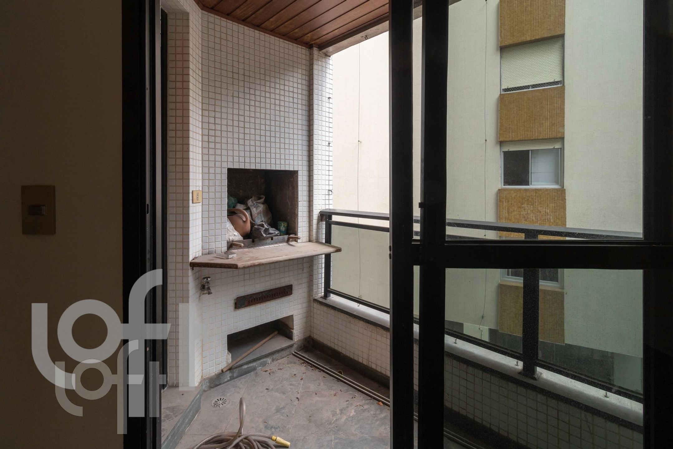 Apartamento à venda com 4 quartos, 210m² - Foto 65