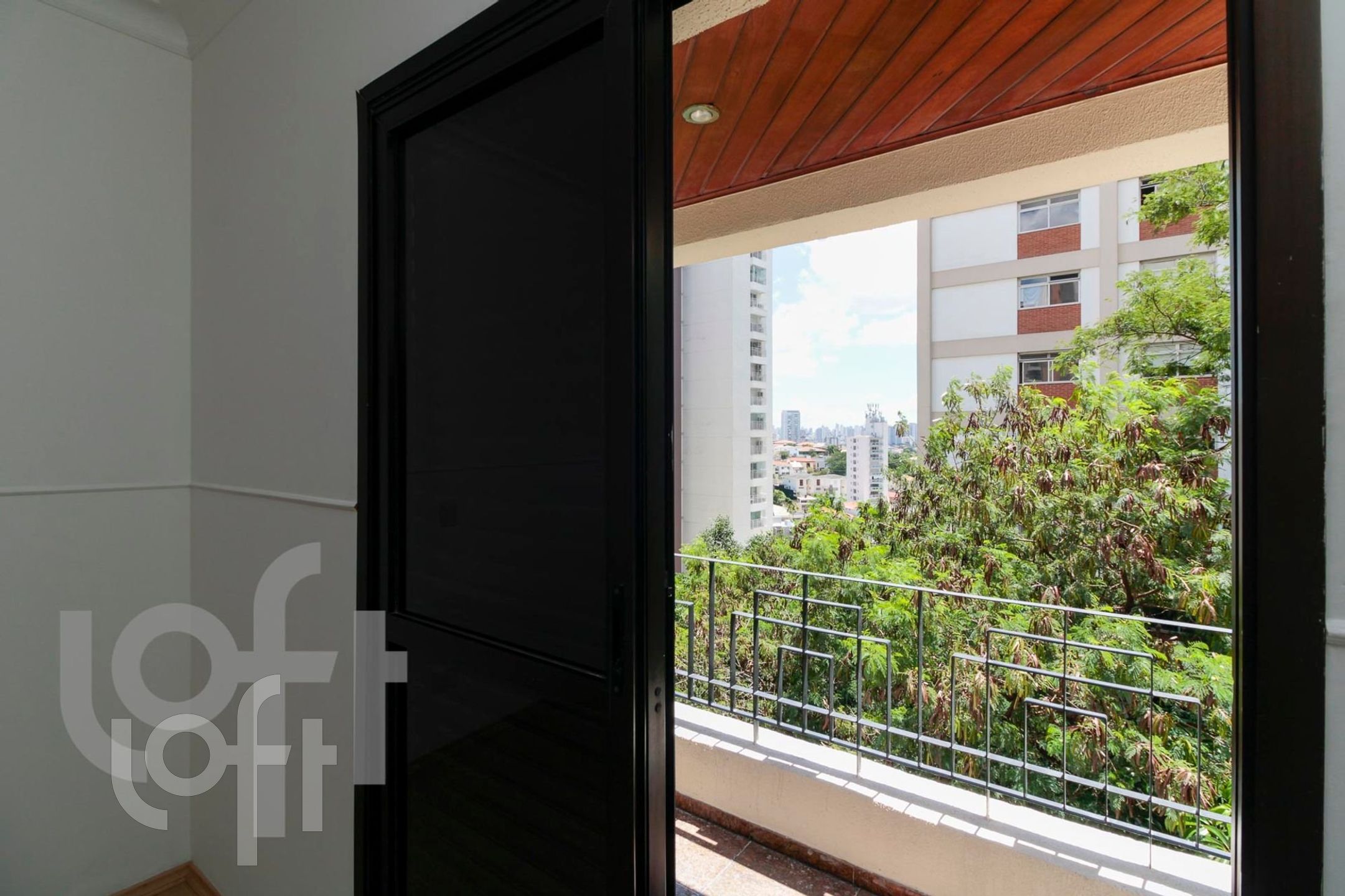 Apartamento à venda com 3 quartos, 130m² - Foto 15