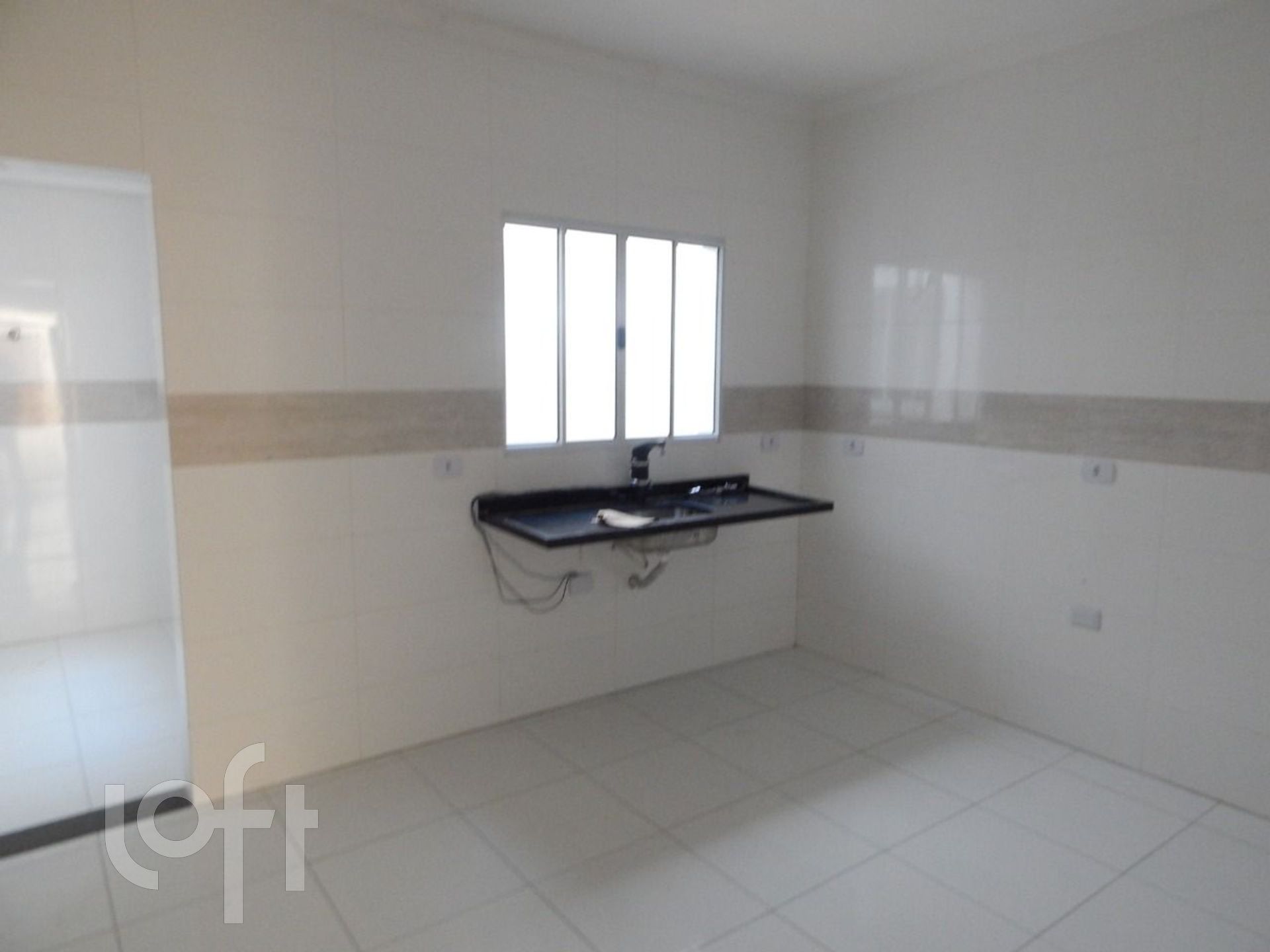 Casa à venda com 3 quartos, 300m² - Foto 7
