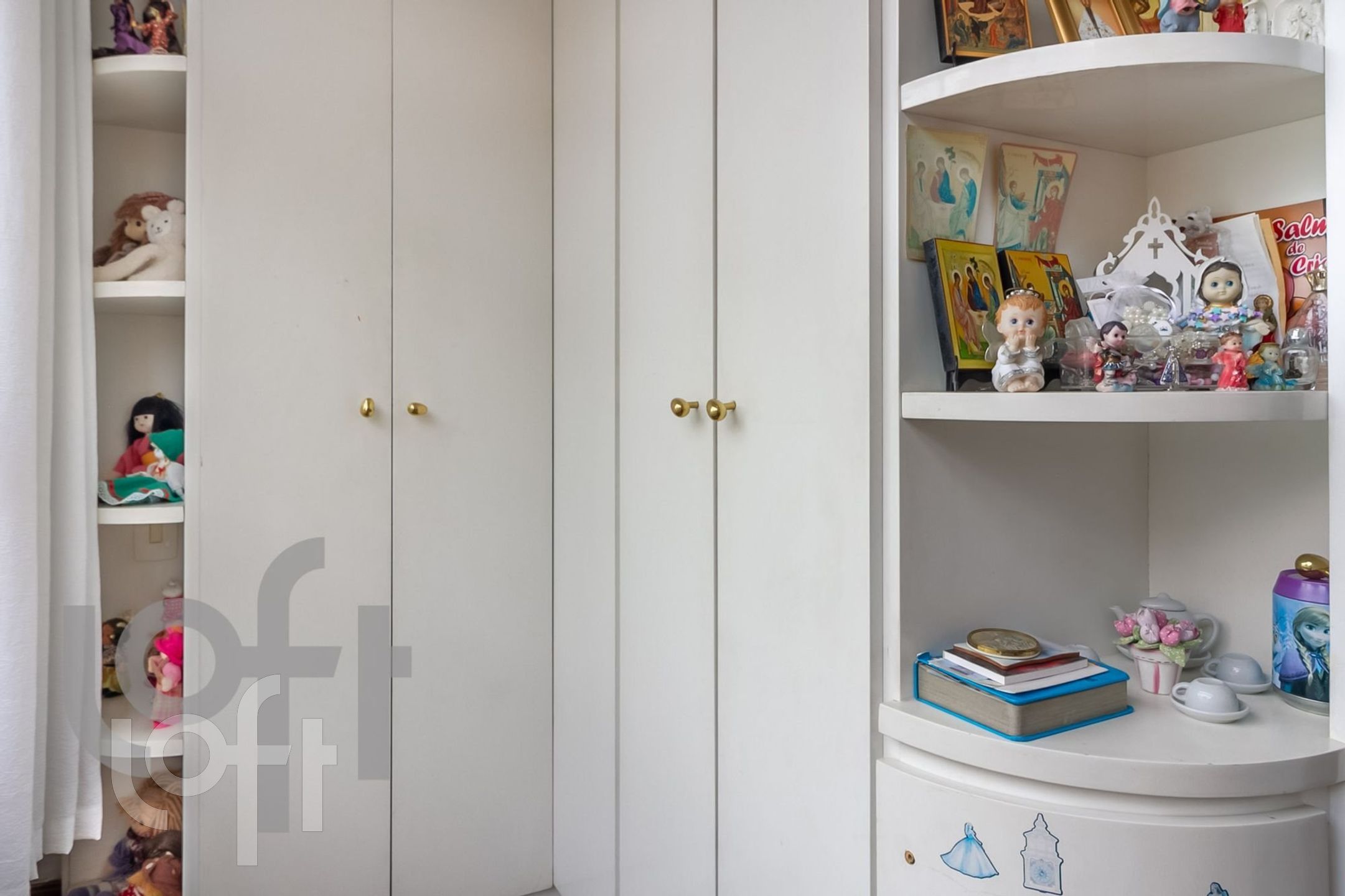 Apartamento à venda com 4 quartos, 270m² - Foto 17