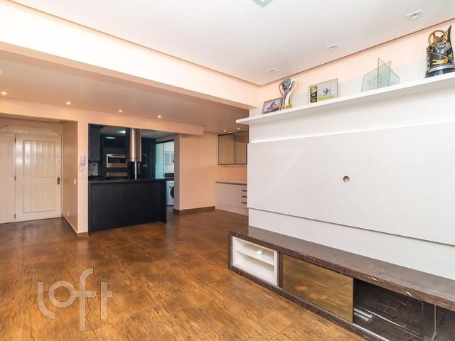 Apartamento com 84m², 2 dormitórios, 1 suíte, 1 vaga, Cristo Redentor em Porto Alegre