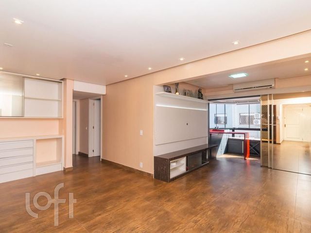 Apartamento com 84m², 2 dormitórios, 1 suíte, 1 vaga, Cristo Redentor em Porto Alegre