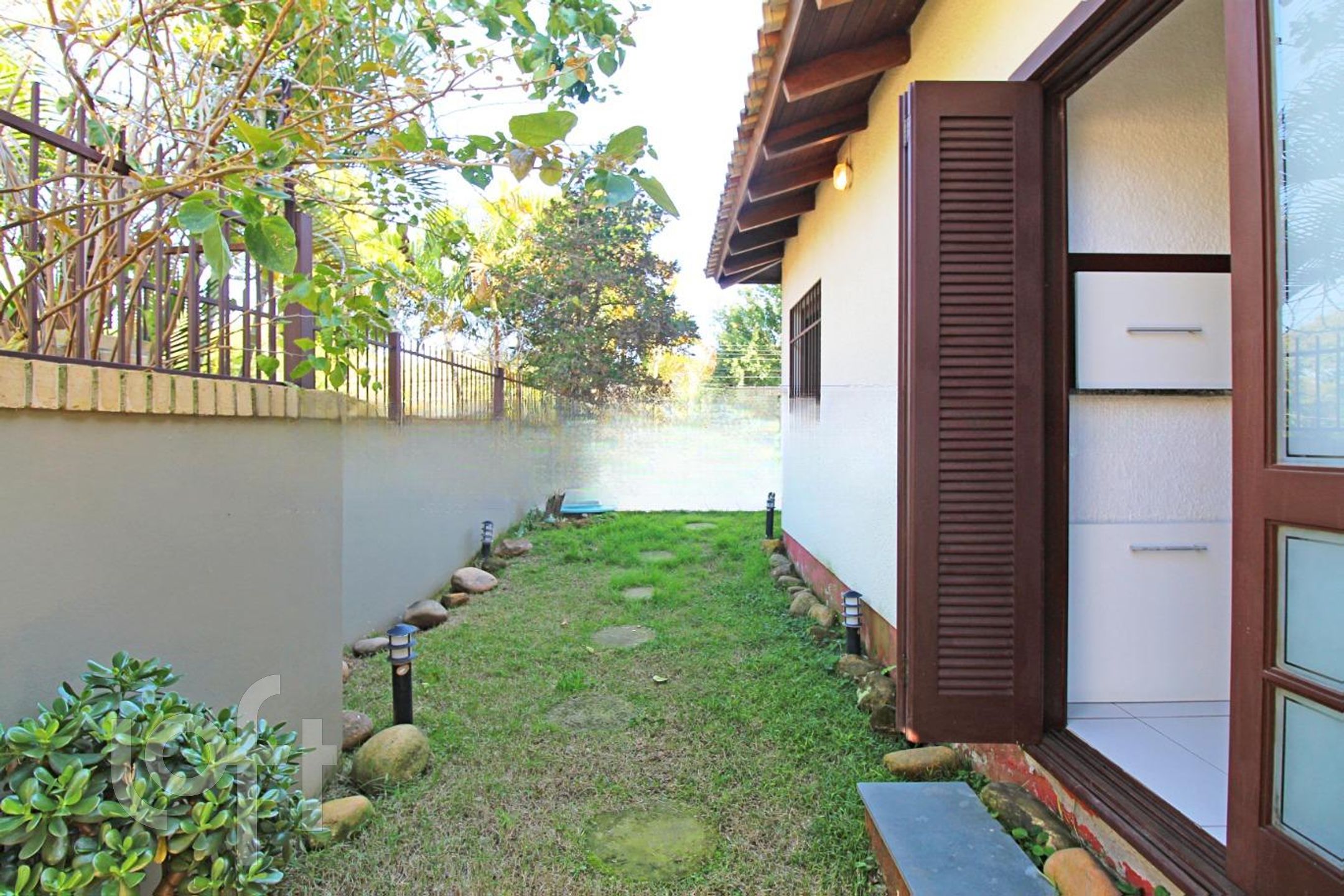 Imagem da propriedade 36