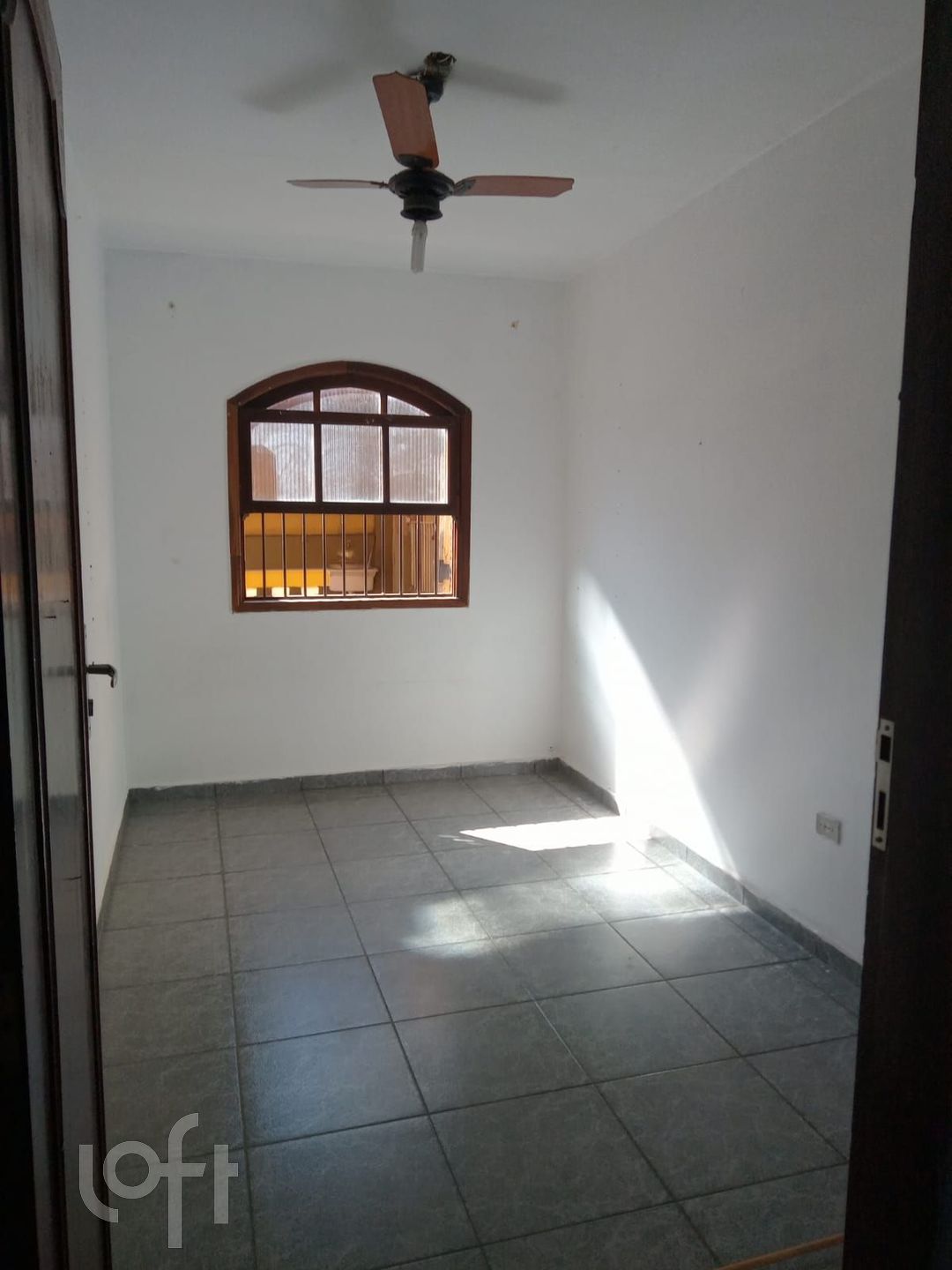 Casa à venda com 4 quartos, 135m² - Foto 9