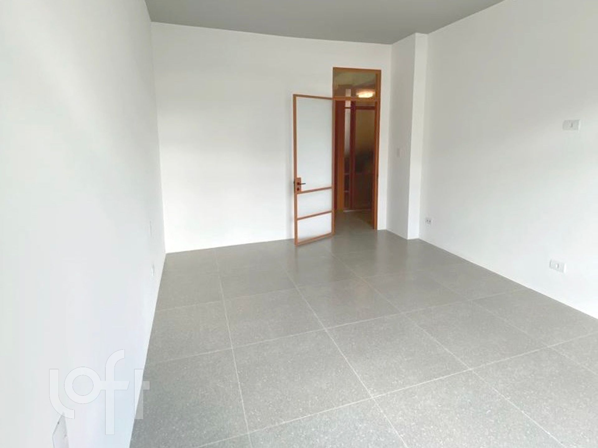 Apartamento à venda com 1 quarto, 123m² - Foto 1