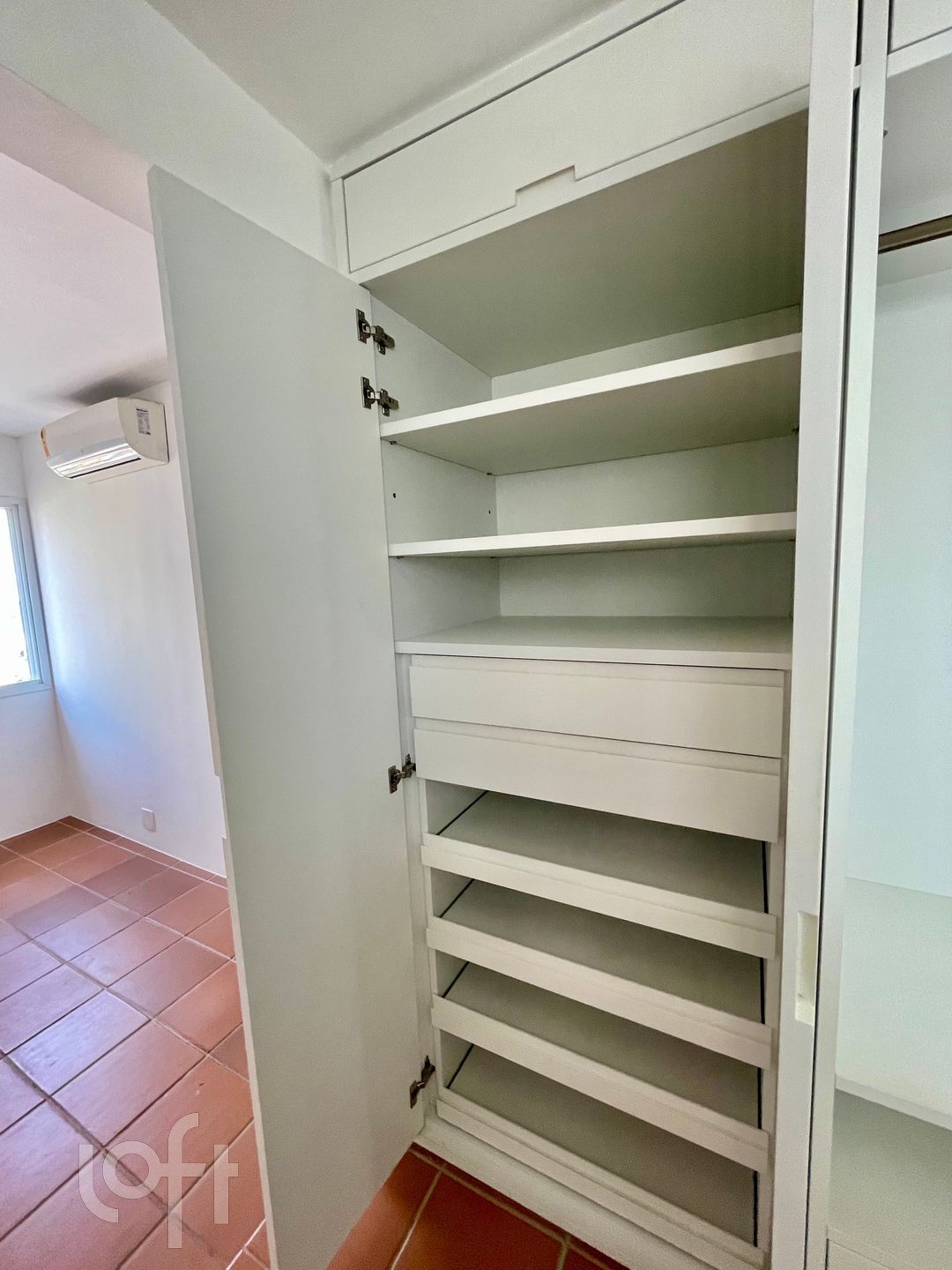 Apartamento à venda com 2 quartos, 120m² - Foto 8