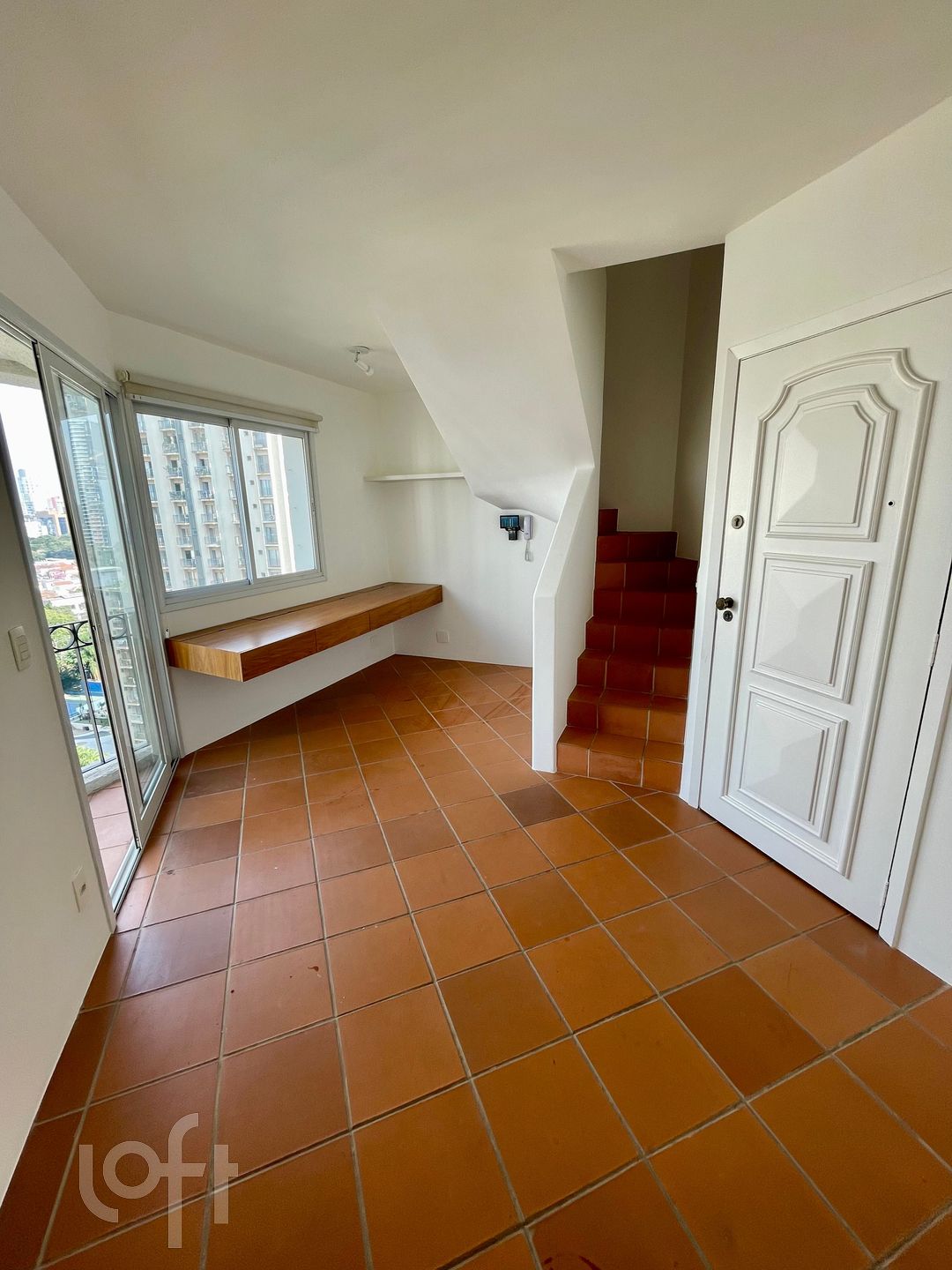 Apartamento à venda com 2 quartos, 120m² - Foto 1