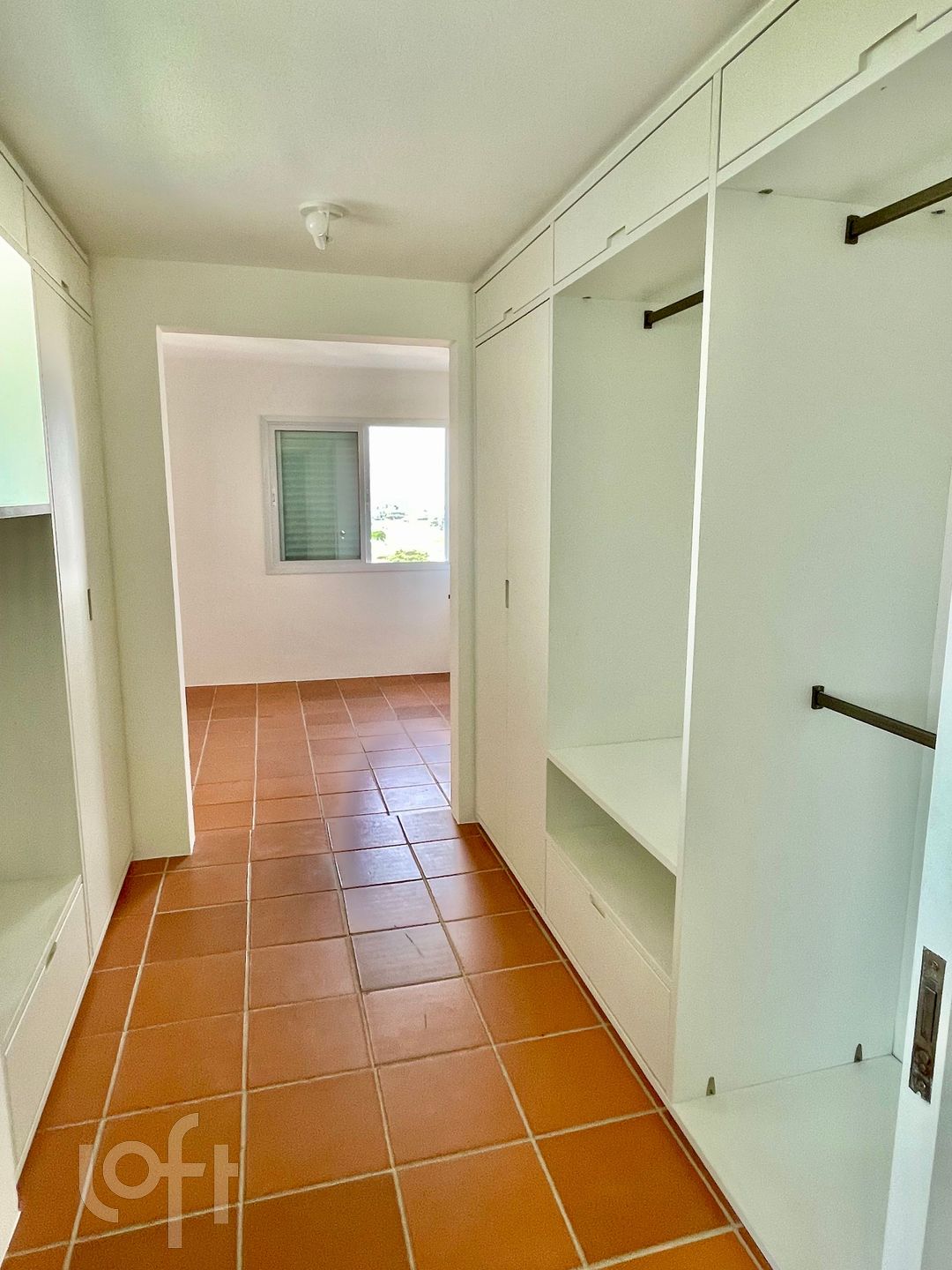 Apartamento à venda com 2 quartos, 120m² - Foto 10