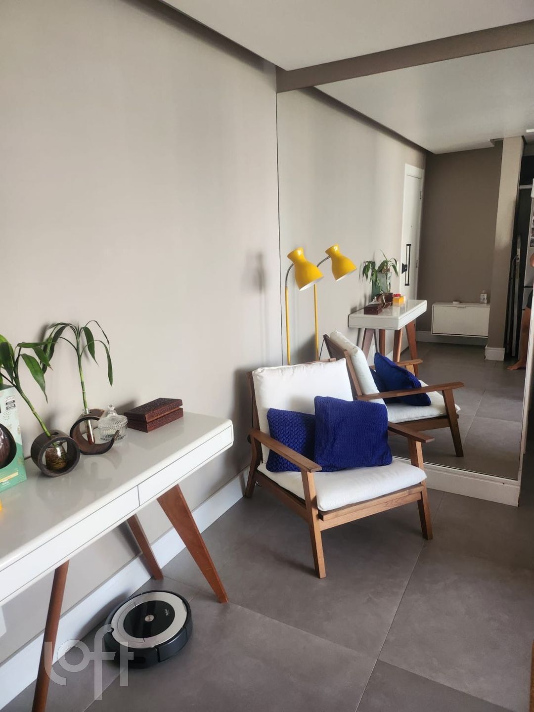 Apartamento à venda com 2 quartos, 68m² - Foto 4