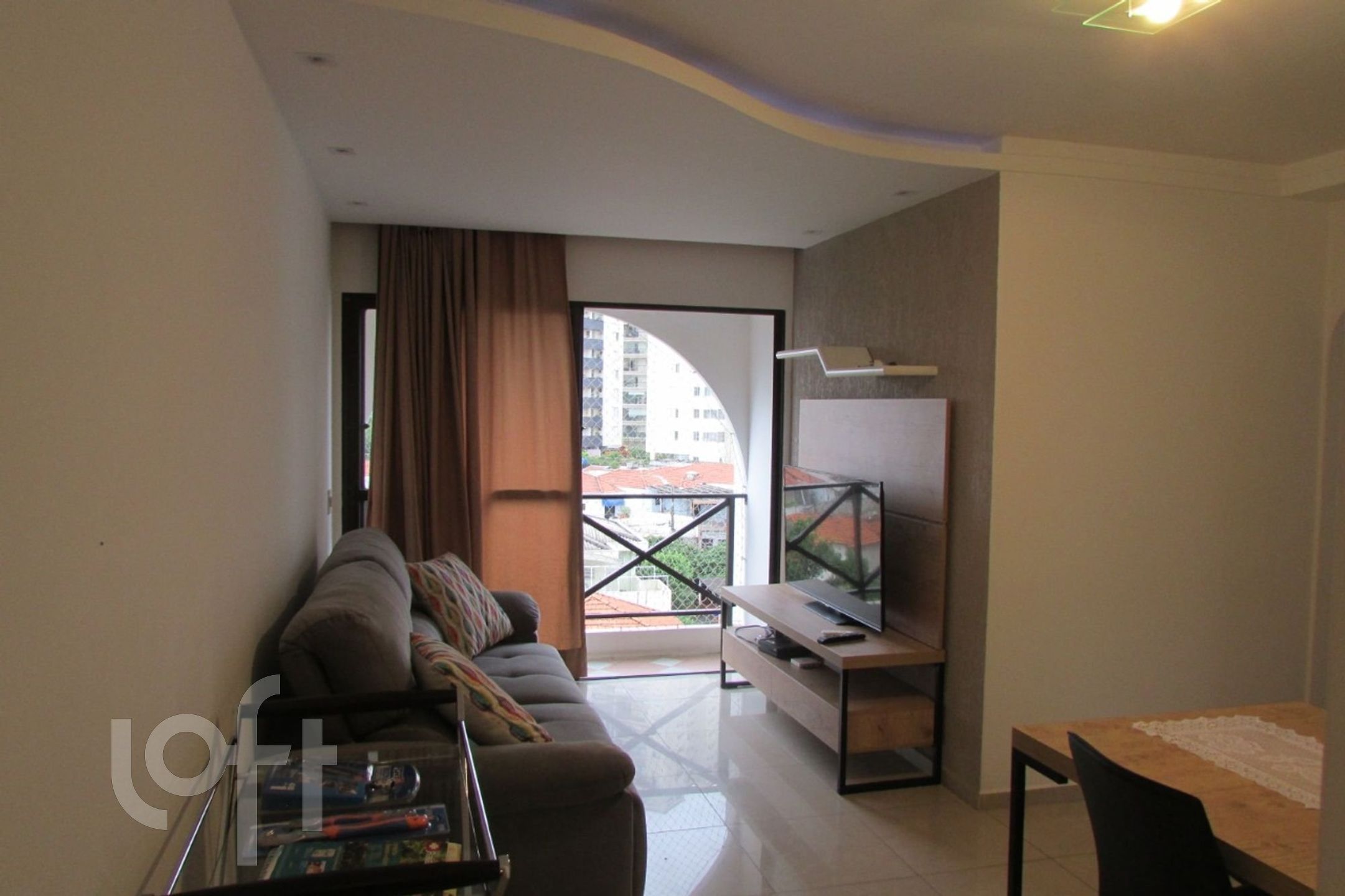 Apartamento à venda com 2 quartos, 58m² - Foto 1