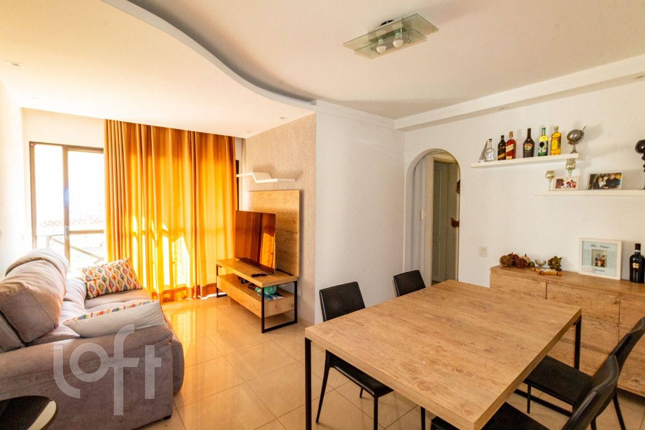 Apartamento à venda com 2 quartos, 58m² - Foto 1