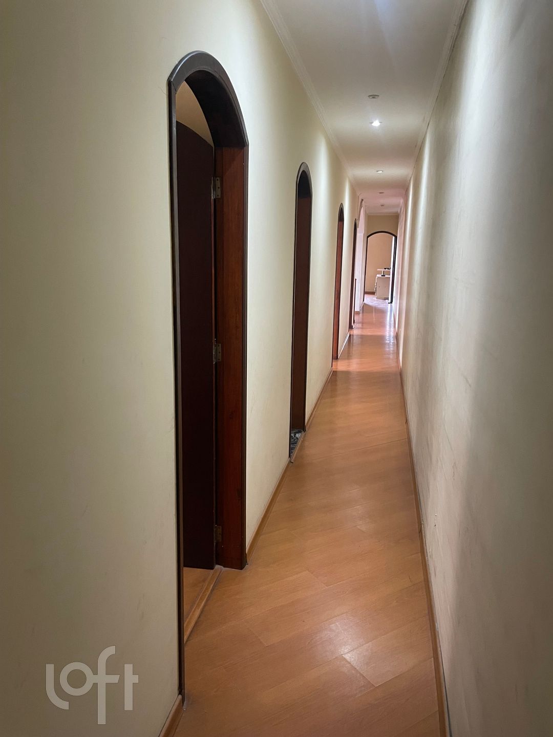 Casa à venda com 4 quartos, 250m² - Foto 7