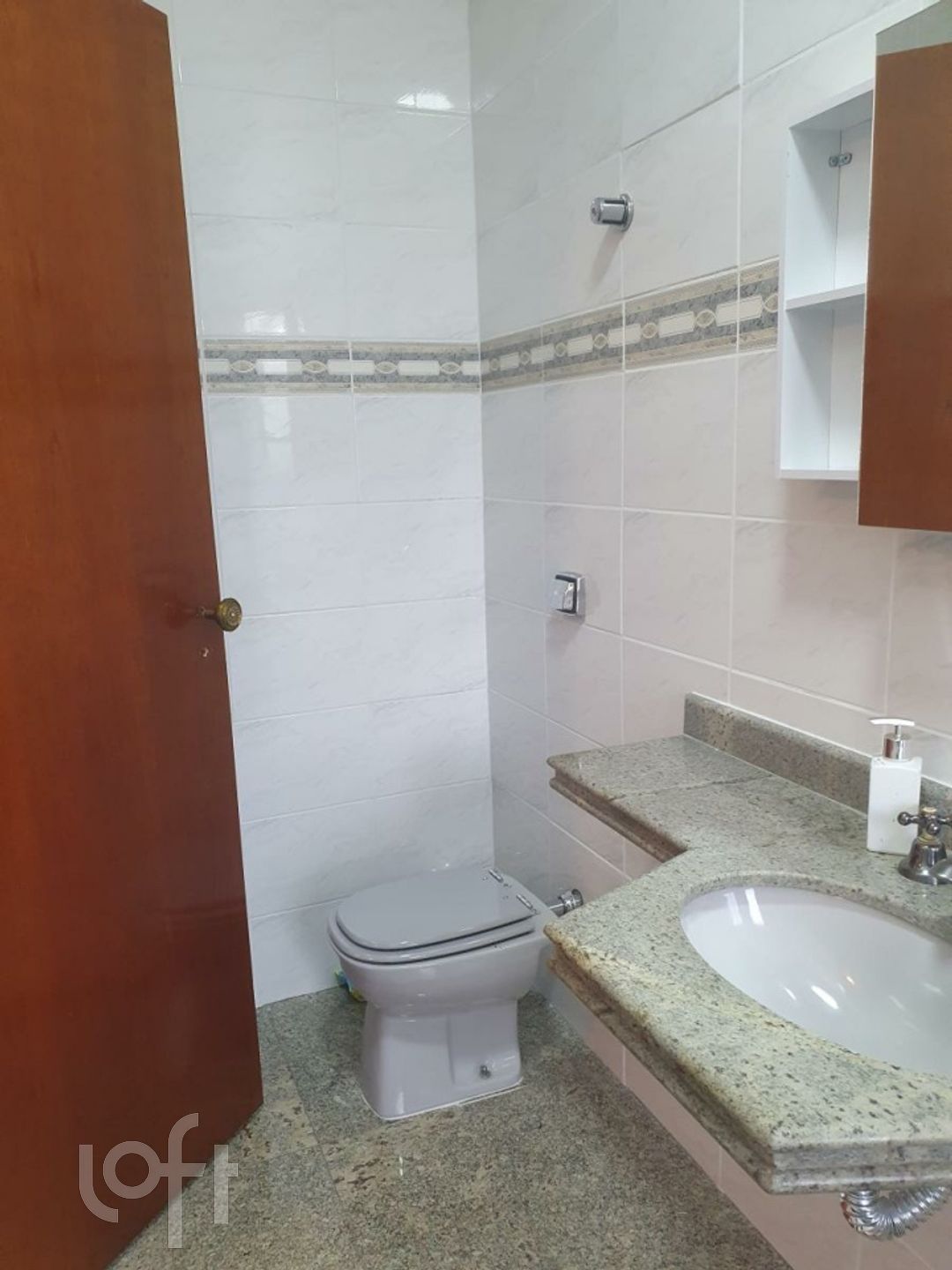 Casa à venda com 5 quartos, 225m² - Foto 12