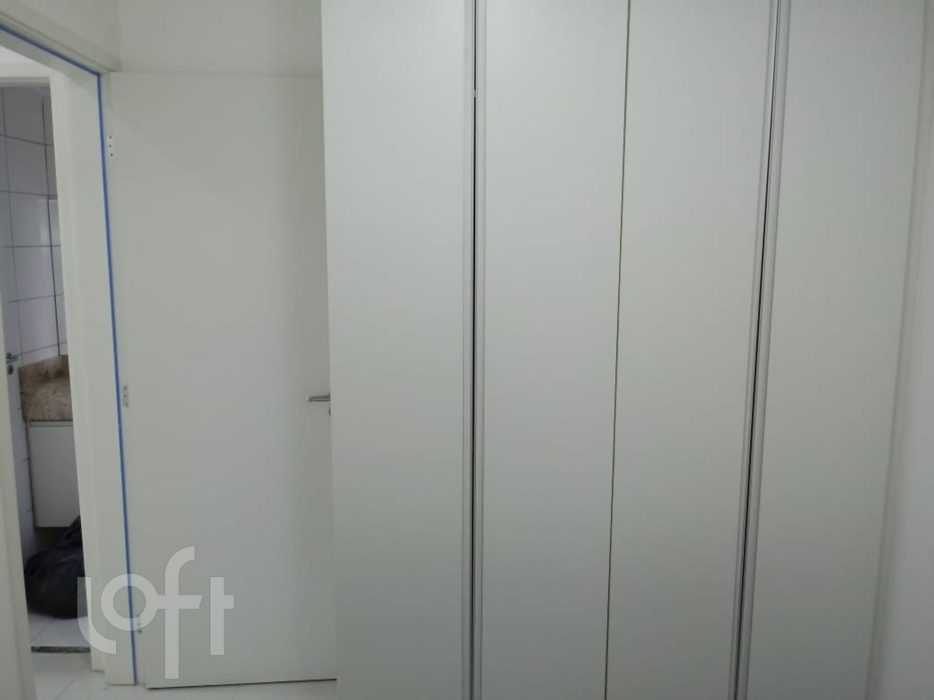 Apartamento à venda com 2 quartos, 39m² - Foto 4