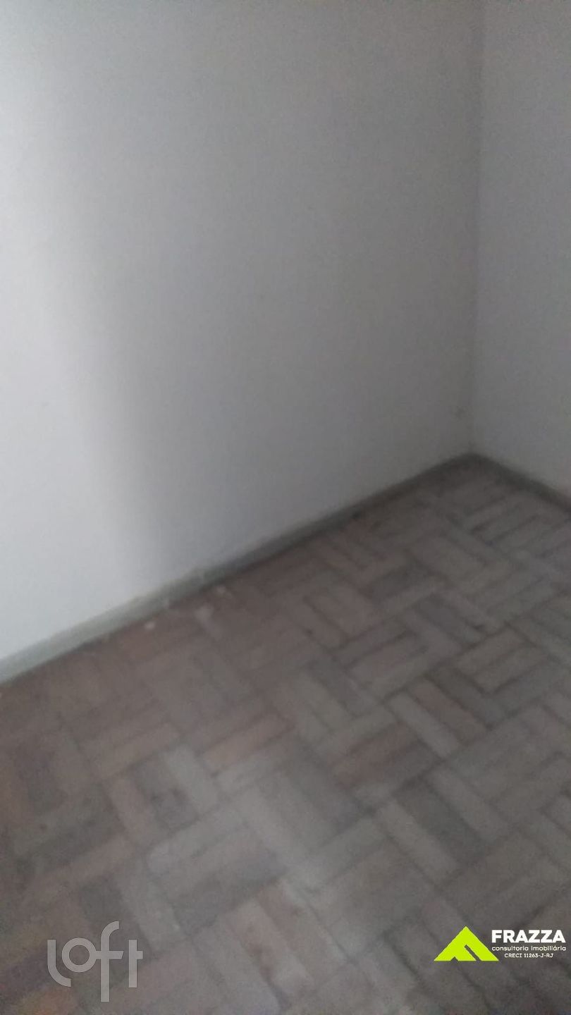 Apartamento à venda com 3 quartos, 105m² - Foto 19