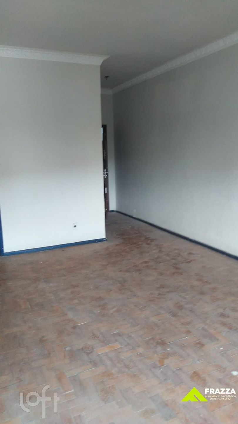 Apartamento à venda com 3 quartos, 105m² - Foto 18