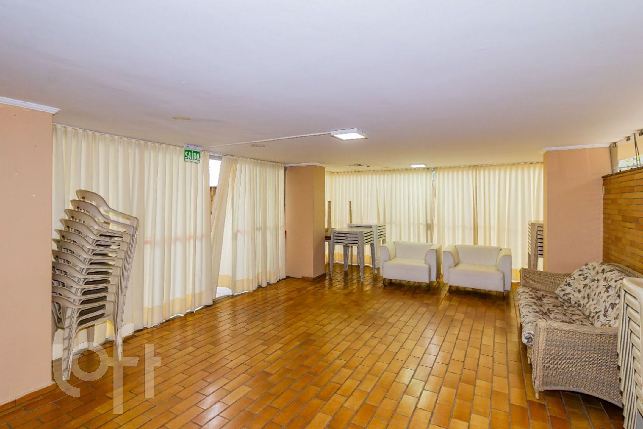 Apartamento à venda com 2 quartos, 99m² - Foto 42