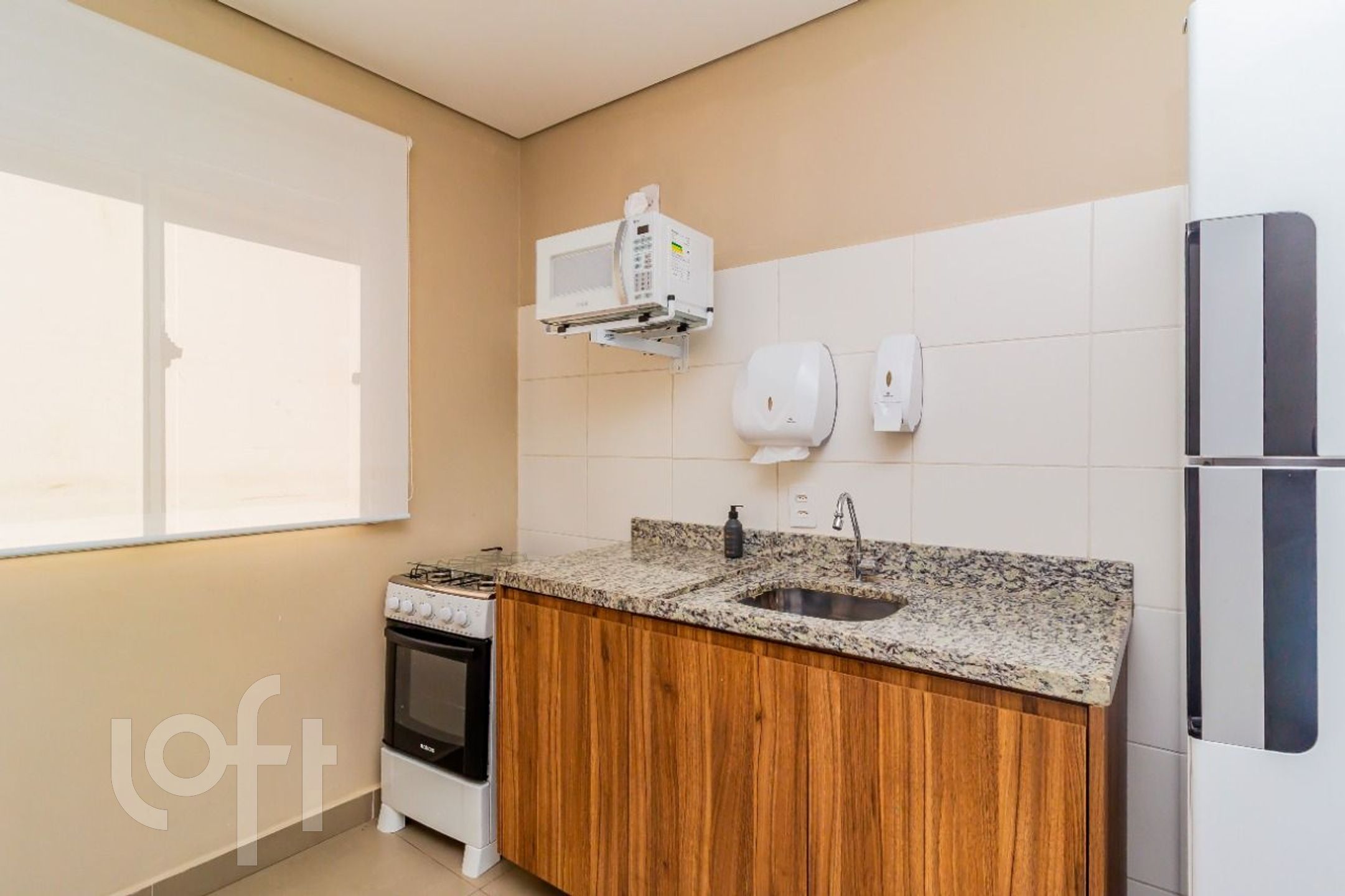 Apartamento à venda com 2 quartos, 35m² - Foto 20