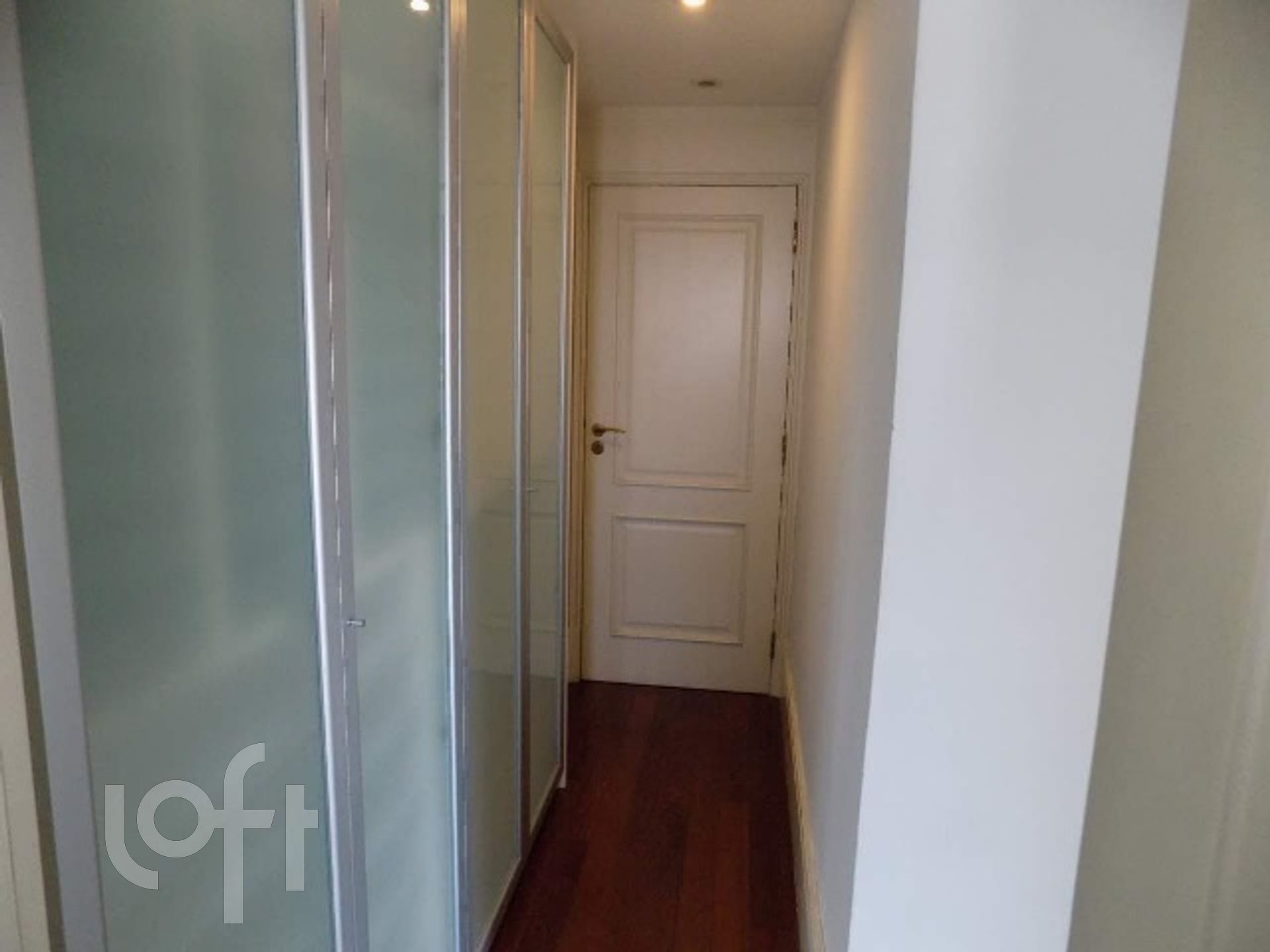 Apartamento à venda com 4 quartos, 600m² - Foto 7