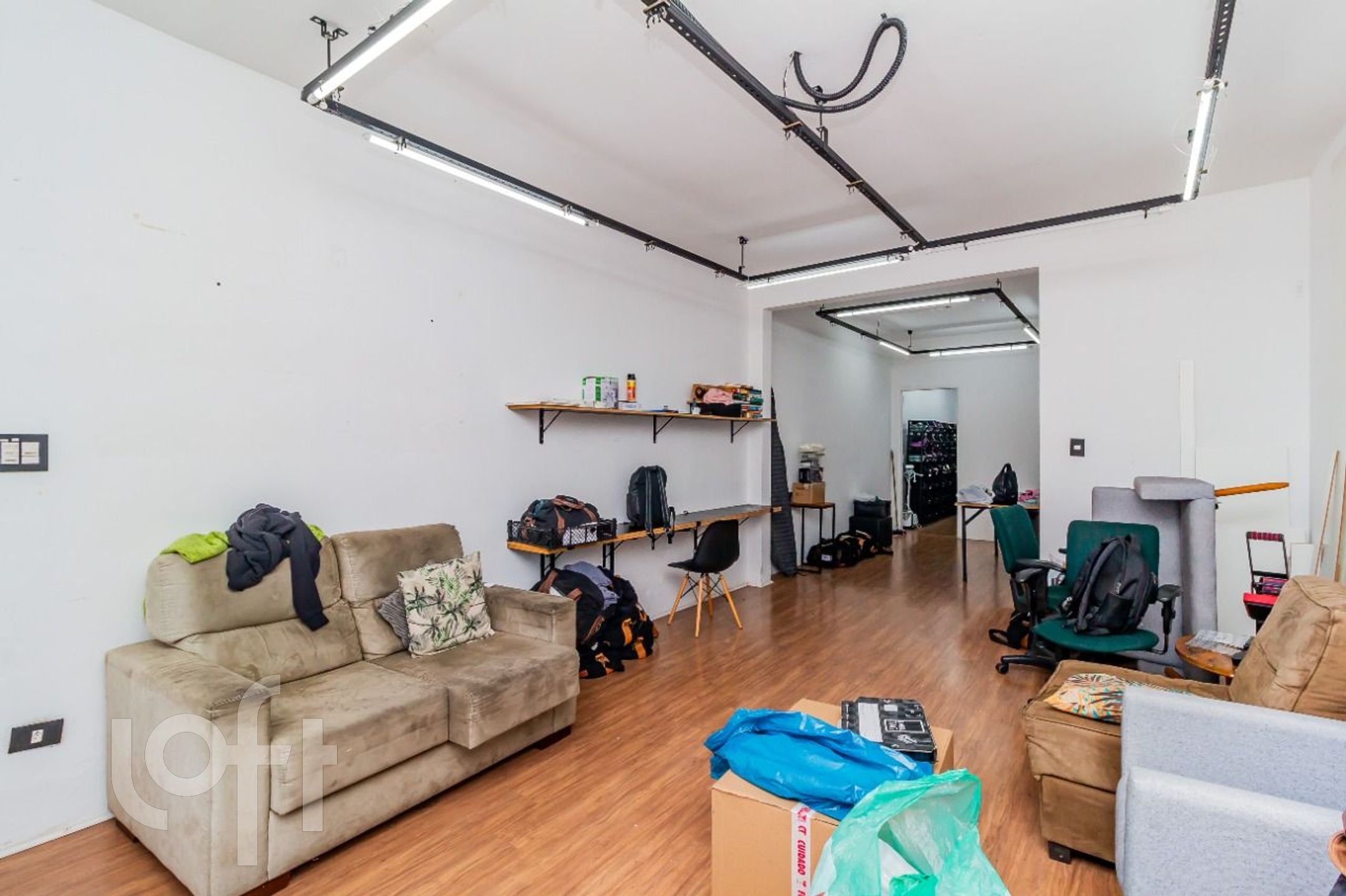 Casa à venda em Saúde com 330 m², 2 quartos, 1 suíte, 2 vagas