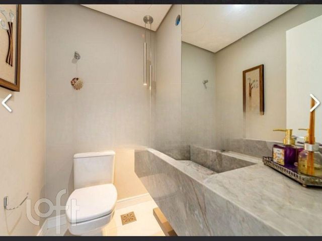 Apartamento com 108m², 3 dormitórios, 1 suíte, 2 vagas, Vila Ipiranga em Porto Alegre