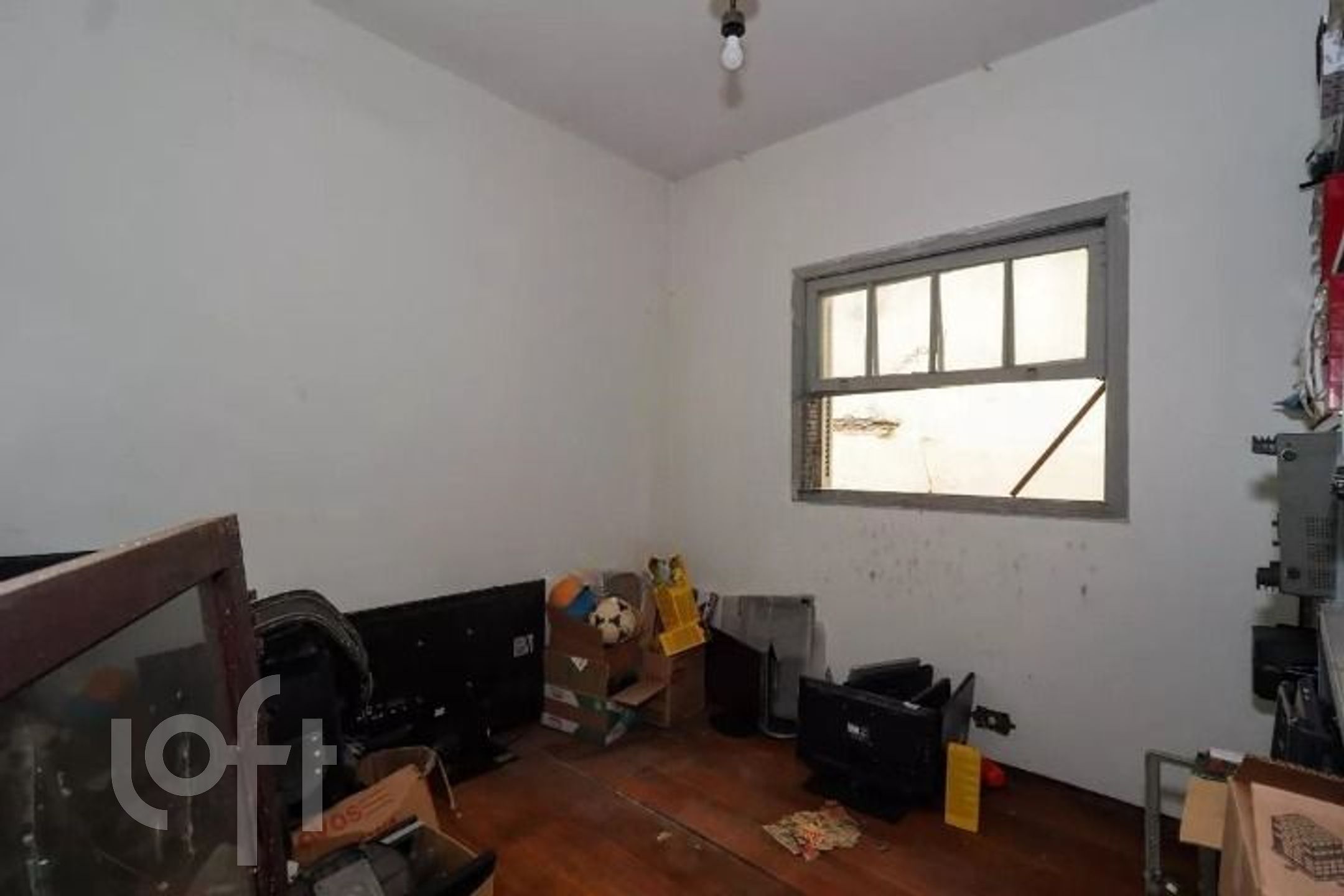 Casa à venda em Vila Sônia com 272 m², 4 quartos,